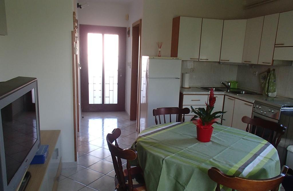 Apartment Eni Rovinj Rum bild